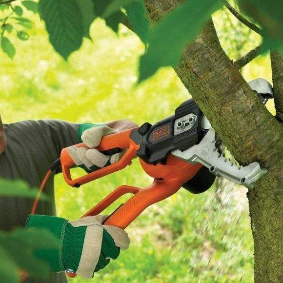 Black and decker tree branch chainsaw - Picture 3 of 3